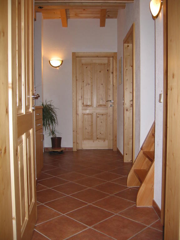Appartements Obergollerhof Assling Rum bild